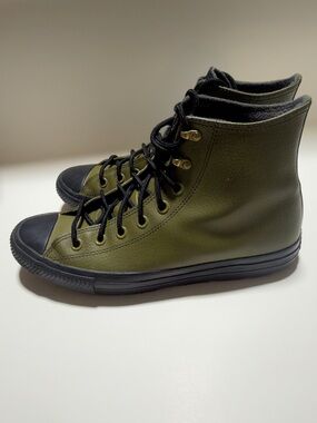 Converse Chuck Taylor All Star Winter Leather High 'Dark Moss' size M 9 W 11